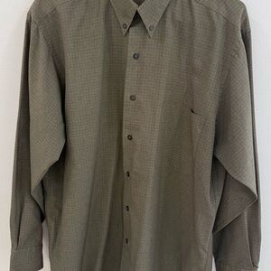 Classic Men's Long-Sleeve Button-Down Shirt - Olive Green